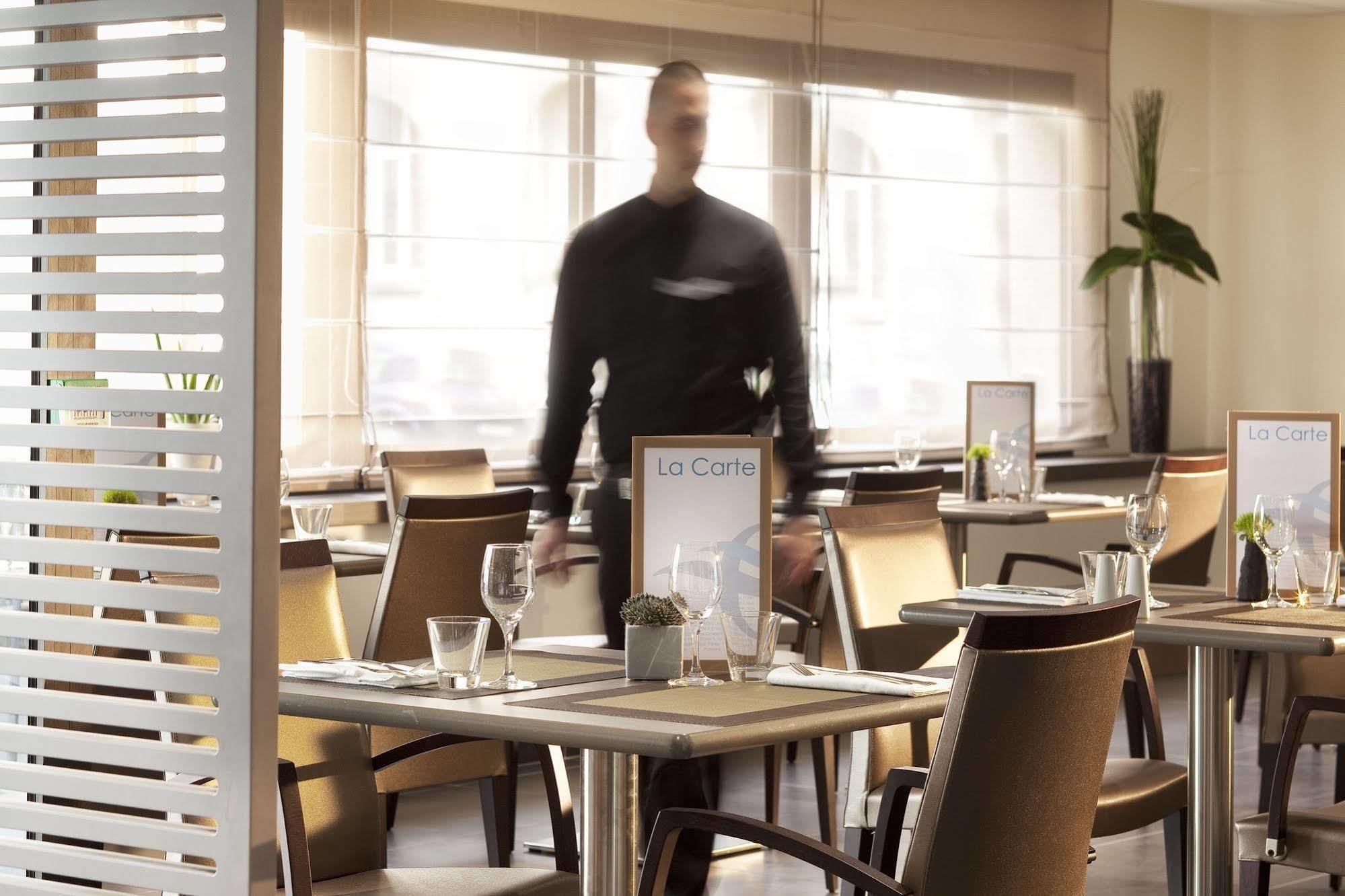 Escale Oceania Quimper Centre Otel Dış mekan fotoğraf